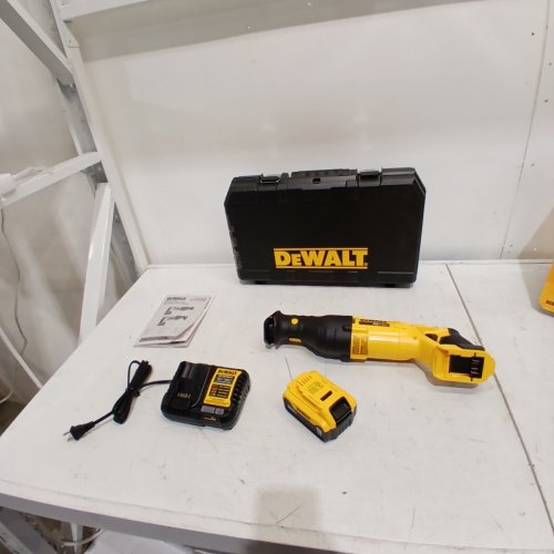 DEWALT XR RECIPROCATING SAW WITH BATTERY AND CHARGING STATION - 20V - (MODEL:DCS368) image 4
