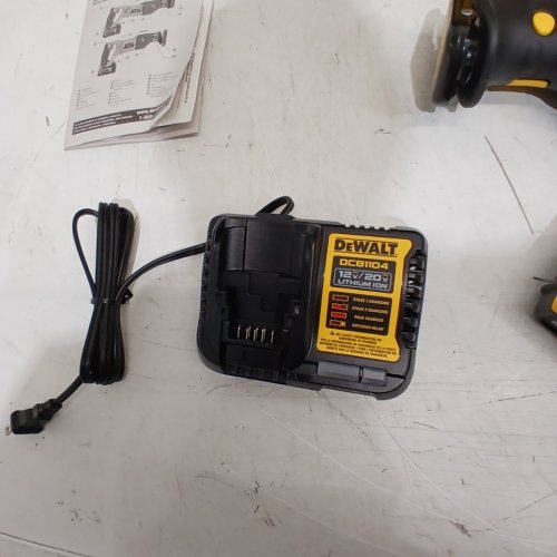 DEWALT XR RECIPROCATING SAW WITH BATTERY AND CHARGING STATION - 20V - (MODEL:DCS368) image 6