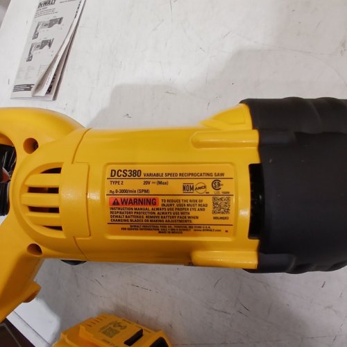 DEWALT XR RECIPROCATING SAW WITH BATTERY AND CHARGING STATION - 20V - (MODEL:DCS368) image 9