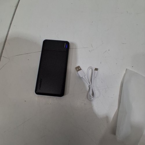 ASPERX MULTI-OUTLET PORTABLE BATTERY BANK - 10000MAH - BLACK (MODEL: HYG003) image 4