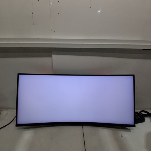 TCL 34” R84 SERIES QHD HDR QD-MINI LED CURVED GAMING MONITOR - 180HZ REFRESH RATE, 1MS GTG, AMD FREESYNC PREMIUM - BLACK/WHITE - (MODEL: 34R84) image 3