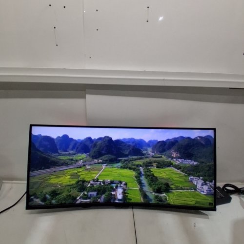 TCL 34” R84 SERIES QHD HDR QD-MINI LED CURVED GAMING MONITOR - 180HZ REFRESH RATE, 1MS GTG, AMD FREESYNC PREMIUM - BLACK/WHITE - (MODEL: 34R84) image 6
