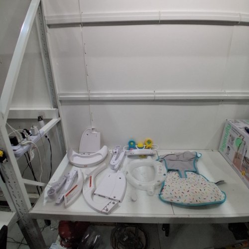 FISHER-PRICE PORTABLE BABY CHAIR DELUXE SIT-ME-UP FLOOR SEAT WITH SNACK TRAY - MULTI-COLOUR (MODEL: ‎HBM82) image 2