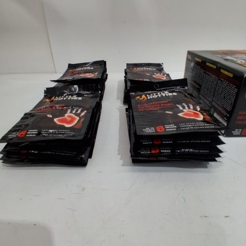 39PK LITTLE HOTTIES HAND WARMERS - LAST UP TO 8HRS - BLACK (MODEL: 1872170) image 3