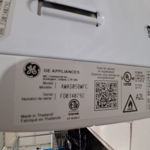 GE ADJUSTABLE THERMOSTAT SMALL ROOM MECHANICAL WINDOW AIR CONDITIONER - 150 SQ FT. - 5000 BTU - WHITE (MODEL: AWAS05BWF) image 3