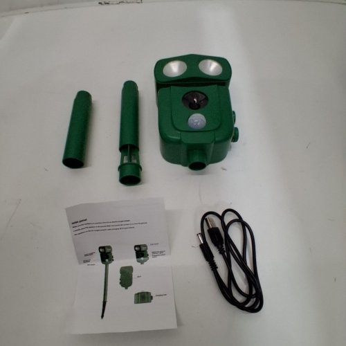 CUSBUS SOLAR-POWERED ULTRASONIC ANIMAL REPELLER - IP54 WATERPROOF - GREEN image 4