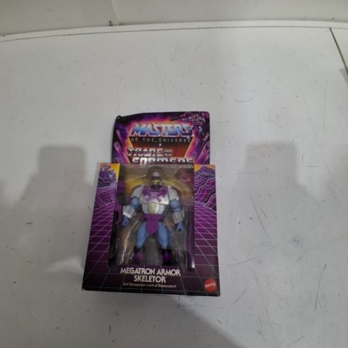 MASTERS OF THE UNIVERSE TRANSFORMERS MEGATRON ARMOR SKELETOR ACTION FIGURE - 5.5" image 2