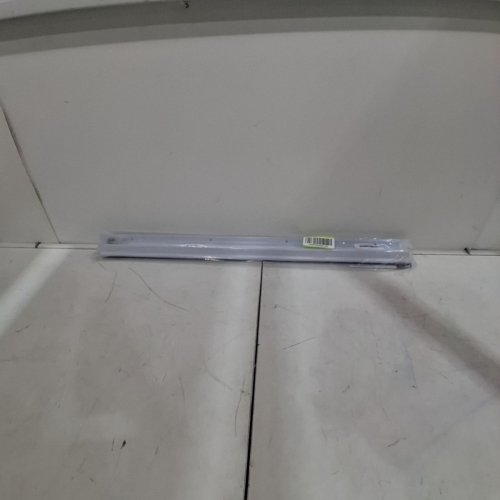 AVODAH HARDWARE ADJUSTABLE DOUBLE BUBBLE DOOR SWEEP FOR EXTERIOR DOORS - 32" - WHITE image 6