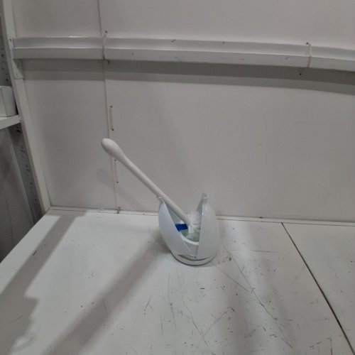 OXO GOOD GRIPS TOILET BRUSH WITH RIM CLEANER - WHITE image 3