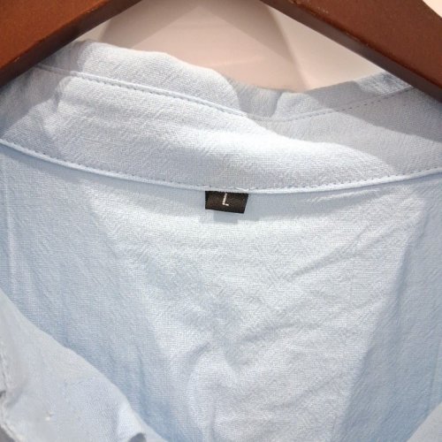 WOMEN'S SHORT SLEEVE BUTTON-UP SHIRT - LARGE - LIGHT BLUE image 4