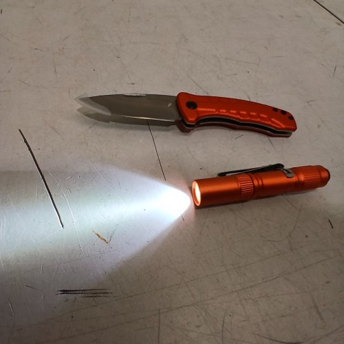 2PC BPS OUTDOOR ESSENTIALS FLASHLIGHT AND 2.5" FOLDING KNIFE COMBO - RED image 2