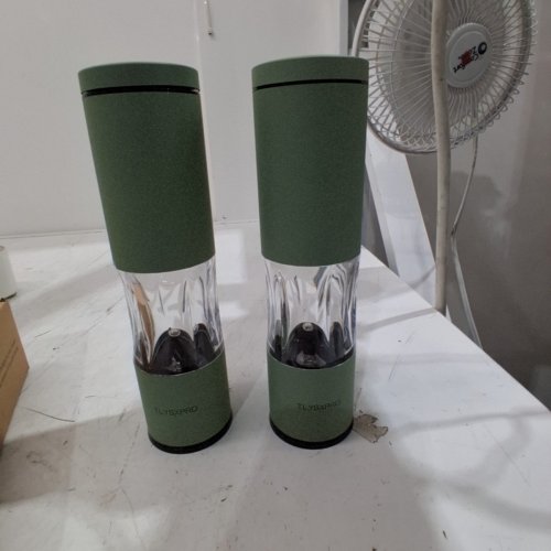 2PC TLYSXPRO SALT AND PEPPER GRINDER SET - GREEN image 2