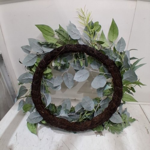 THRESHOLD QUALITY & DESIGN FAUX OLIVE LEAF WREATH - 26" image 4
