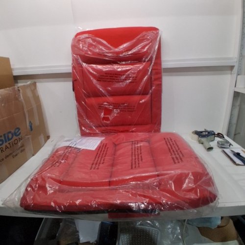 2PK YEYEEYYEE WIDE STADIUM SEATS WITH BACK SUPPORT- 6 RECLINING POSITIONS - 22.5" - RED image 2