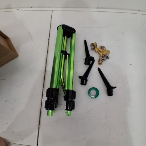 HEAVY DUTY TRIPOD IRRIGATION LAWN SPRINKLER - 16"-37" - GREEN/BLACK image 2