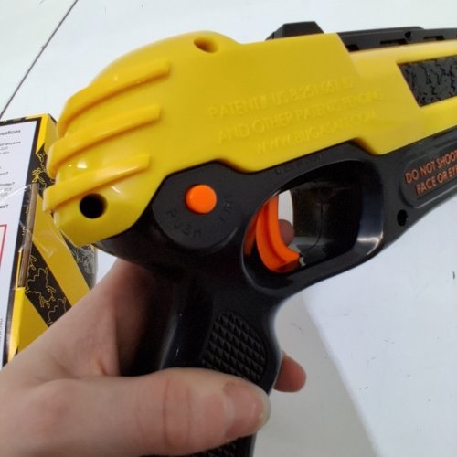BUG-A-SALT 3.0 UPGRADED BUG SWATTER SALT GUN - YELLOW/BLACK image 2