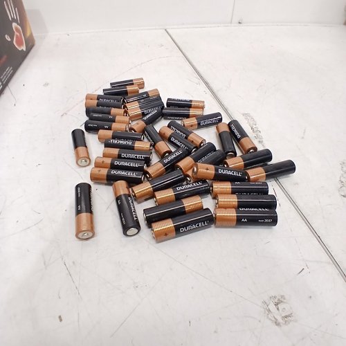 40PK DURACELL AA POWERBOOST BATTERIES (MODEL: 1025574 / MN15TB40) image 2