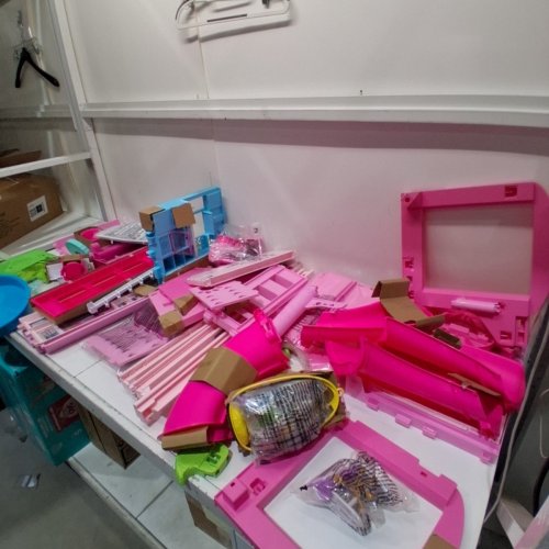 75PC+ BARBIE DREAMHOUSE POOL PARTY DOLL HOUSE PLAYSET - MULTICOLORED (MODEL: HMX10) image 3