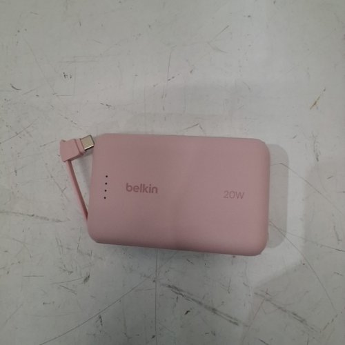 BELKIN BOOSTCHARGE PORTABLE POWER BANK - 10,000 MAH - PINK image 3