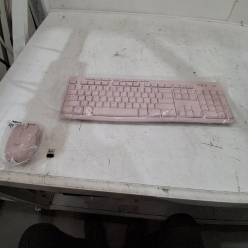 2PC LOGITECH MK270 WIRELESS KEYBOARD AND MOUSE COMBO - 2.4 GHZ WIRELESS - PINK (MODEL: MK270) image 2