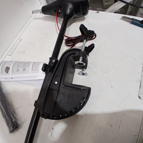 MINN KOTA ENDURA TRANSOM MOUNT TROLLING MOTOR image 4