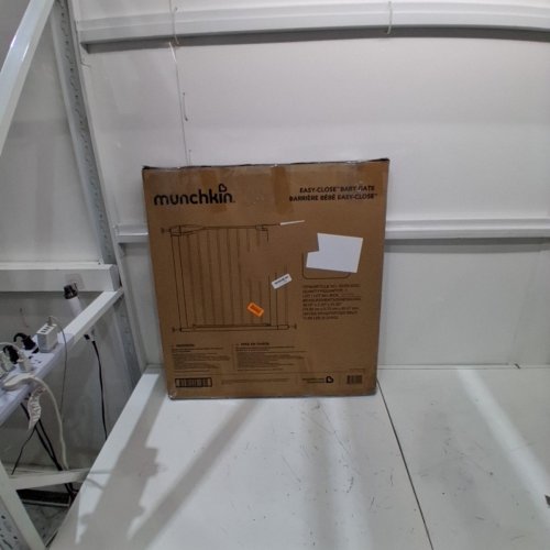 MUNCHKIN EASY CLOSE METAL BABY GATE - 29.5" - 35" X 29.5" - WHITE (MODEL: MK0002-012) image 5
