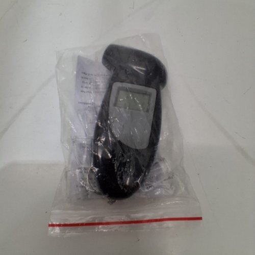 BREATHALYZER ALCOHOL TESTER WITH DIGITAL LCD DISPLAY - BLACK image 3