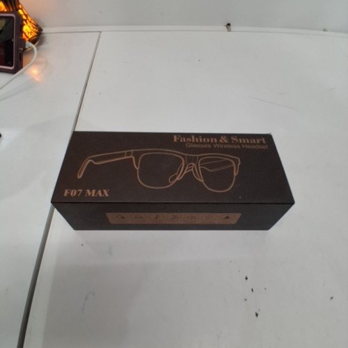 ADULTS FASHION SMART WIRELESS RHINESTONE-TRIM SUNGLASSES - BLACK FRAME, AMBER LENSES (MODEL: F07 MAX) image 5