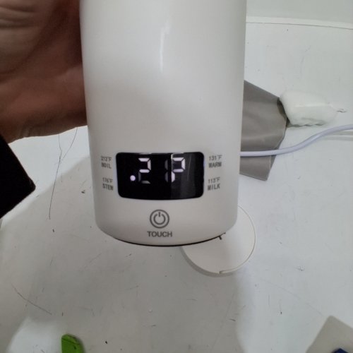 PORTABLE ELECTRIC TRAVEL KETTLE - 380ML CAPACITY - WHITE (MODEL: SY-618A image 2