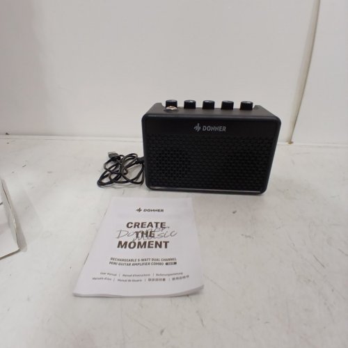 DONNER MINI ELECTRIC GUITAR AMPLIFIER- RETRO BRITISH TONE/ 5W- BLACK (MODEL: DA-10) image 2