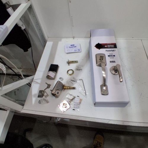 4PC WEISER FRONT DOOR LOCK & HANDLE SET POWERBOLT/DEADBOLT 3 KEYPAD LOCK & KEYLESS ENTRY - SATIN NICKEL (MODEL: ‎9GLA92500-003) image 2