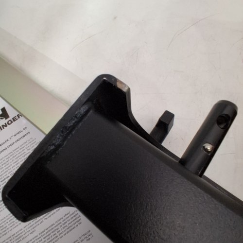 HEININGER HITCHMATE RETRACTABLE TRUCK STEP FOR STANDARD 2" RECIEVERS, EXTENDS 23.5" FRMO YOUR HITCH RECEIVER, HEAVY-DUTY 500LB CAPACITY, NON-SLIP FINISH - BLACK (MODEL: 4045) image 4