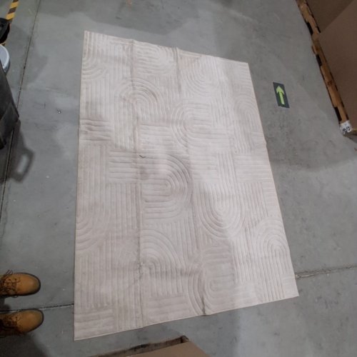 GEOMETRIC WASHABLE SOLID AREA RUG - 5FT X 7FT - BEIGE image 2