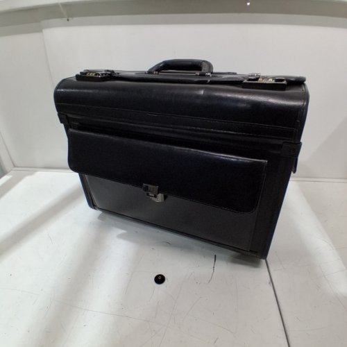 ROLLING CATALOGUE CASE WITH LAPTOP STORAGE - 16" - BLACK image 2
