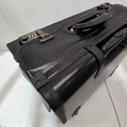 ROLLING CATALOGUE CASE WITH LAPTOP STORAGE - 16" - BLACK image 5