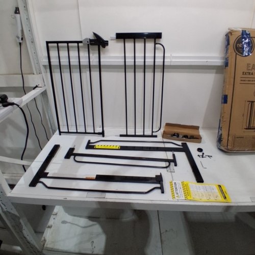 REGALO EASY STEP EXTRA WIDE SAFETY GATE - 29-49" X 30" - BLACK (MODEL: 1164 EB DS) image 2