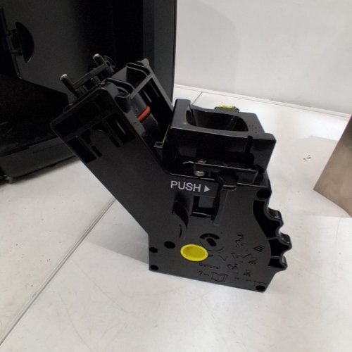 PHILIPS LATTEGO 5400 SERIES FULLY AUTOMATIC DIGITAL ESPRESSO MACHINE WITH BUILT-IN MILK FROTHER & COFFEE GRINDER - BLACK/CHROME (MODEL: EP5447/94) image 10