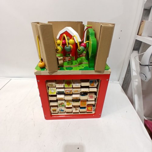 BATTAT WOODEN ACTIVITY CUBE DISCOVER FARM ANIMALS ACTIVITY CENTER FOR KIDS 1 YEAR+ - MULTI-COLOUR (MODEL:‎ BT4599C1Z/BT4672Z) image 3