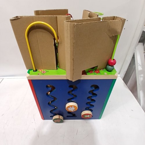 BATTAT WOODEN ACTIVITY CUBE DISCOVER FARM ANIMALS ACTIVITY CENTER FOR KIDS 1 YEAR+ - MULTI-COLOUR (MODEL:‎ BT4599C1Z/BT4672Z) image 4