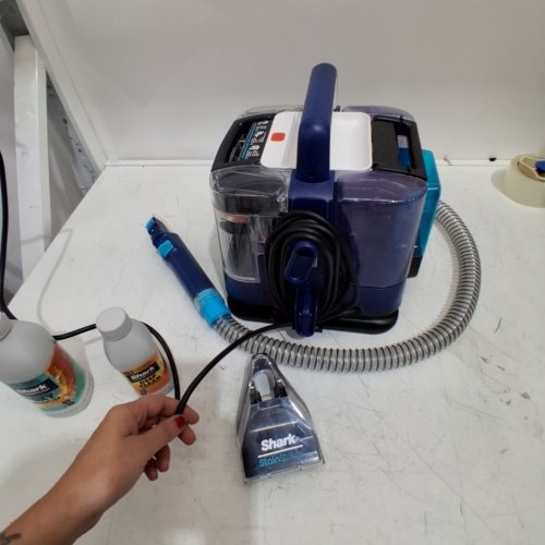 SHARK PORTABLE STAIN STRIKER CARPET CLEANER - GREY/BLUE (MODEL: PX200C) image 2