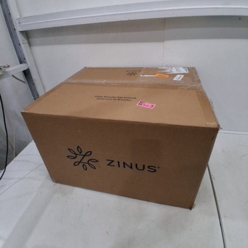ZINUS 3-STEP COMFORT PET STAIRS - MEDIUM - BEIGE (MODEL: OLB-PS-1818) image 3