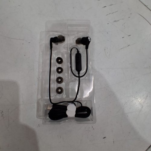 SKULLCANDY SET USB-C SPORT EARBUDS - TRUE BLACK (MODEL: S2SXY-N740) image 3