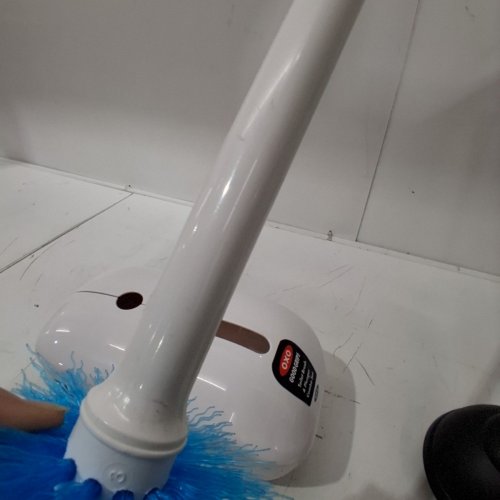 OXO GOOD GRIPS TOILET BRUSH AND PLUNGER HOLDER image 3