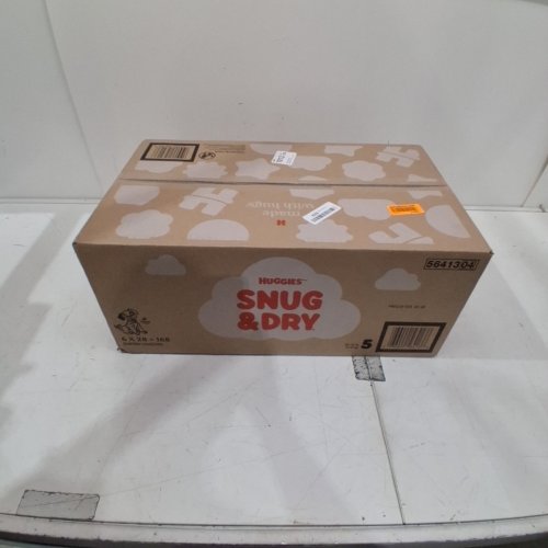 168PK HUGGIES SNUG & DRY DISPOSABLE BABY DIAPERS - SIZE 5 (27+LBS) - WINNIE THE POOH image 2