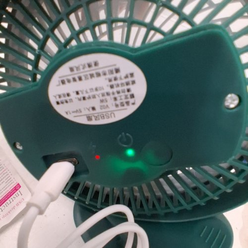CLIP ON USB FAN - 3 SPEEDS - 8.6" - GREEN image 2