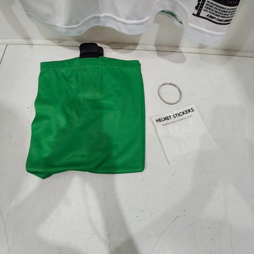 MENS LUG NORTHERN STARS HOCKEY JERSEY AND SOCKS - #71 - LARGE - GREEN image 5