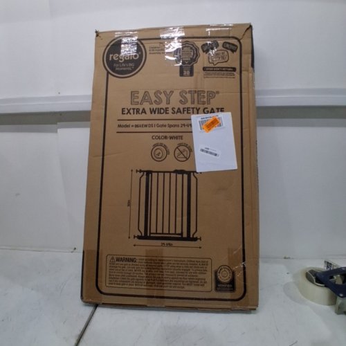 REGALO EASY STEP EXTRA WIDE METAL SAFETY GATE - 30" X 29"- 49" - WHITE (MODEL: 1164EWDS) image 3
