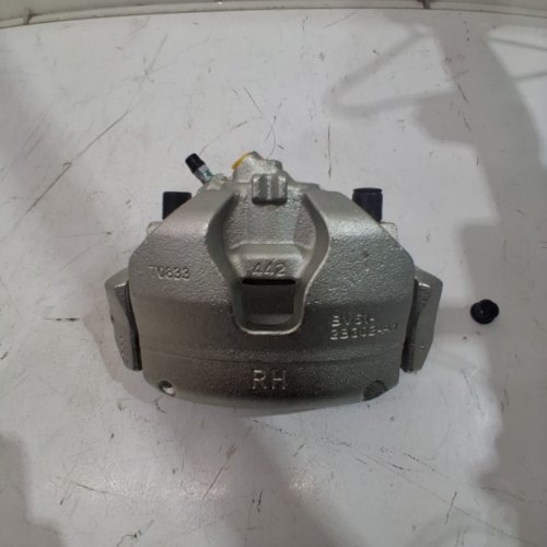 A PREMIUM FRONT RIGHT AUTOMOTIVE BRAKE CALIPER ASSEMBLY - FITS SELECT MODELS - SILVER (MODEL: BCB85483-C) image 4