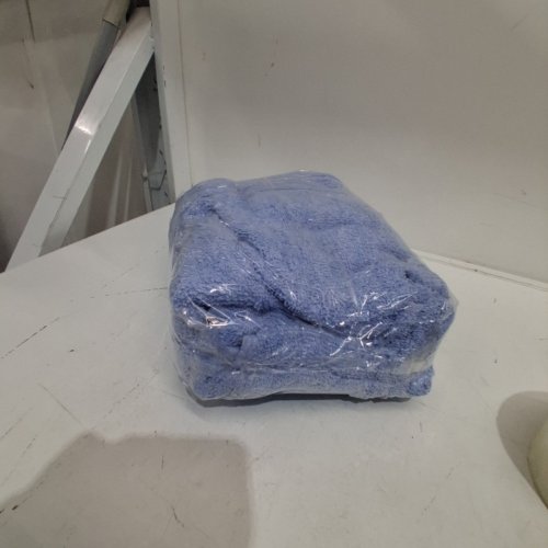 2PC BATH TOWELS - 25.5" X 47.5" - BLUE image 3