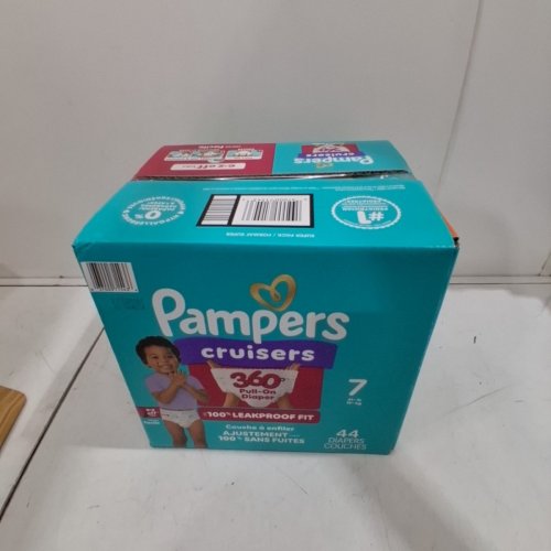44PK PAMPERS PULL ON CRUISERS 360˚ FIT DISPOSABLE BABY DIAPERS WITH STRETCHY WAISTBAND - SIZE 7 image 2